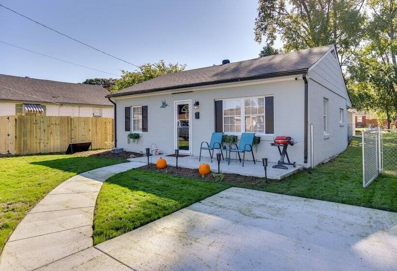 Hampton Home W/ Grill < 1 Mi To Beach!