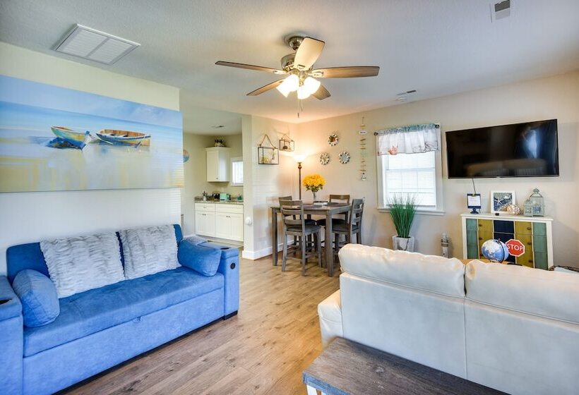 Hampton Home W/ Grill < 1 Mi To Beach!