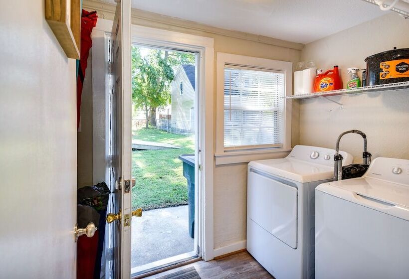 Hampton Home W/ Grill < 1 Mi To Beach!