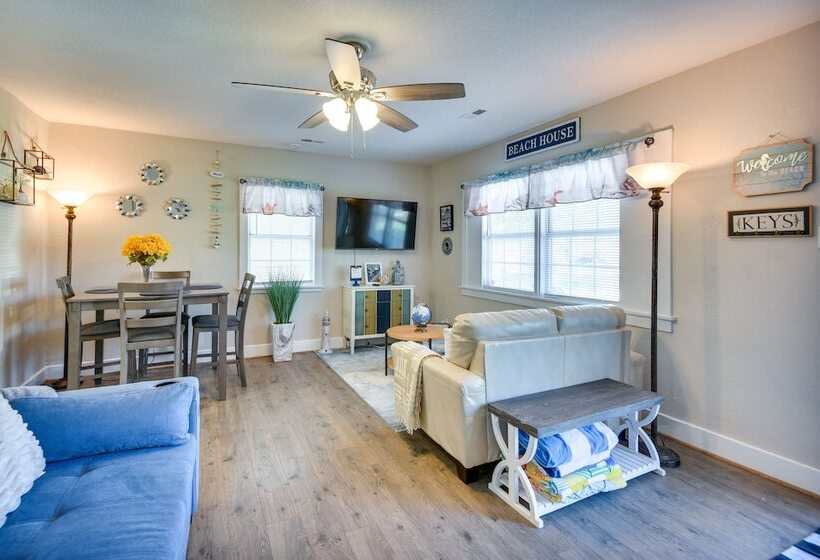 Hampton Home W/ Grill < 1 Mi To Beach!