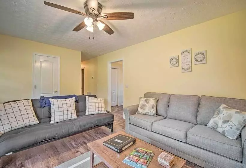 Cartersville Family Home W/ Spacious Backyard