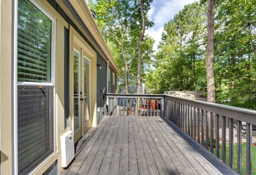 Charming Alpharetta Home W/ Spacious Yard!