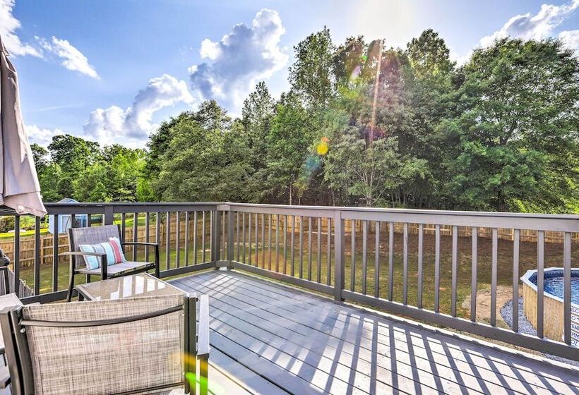 Charming Covington Home W/ Fire Pit + Game Room!