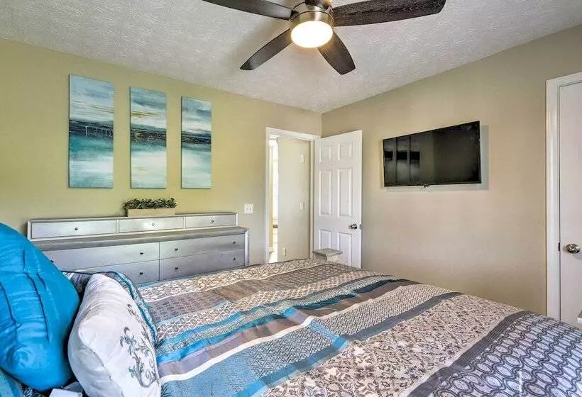 Charming Covington Home W/ Fire Pit + Game Room!