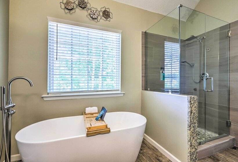 Charming Covington Home W/ Fire Pit + Game Room!