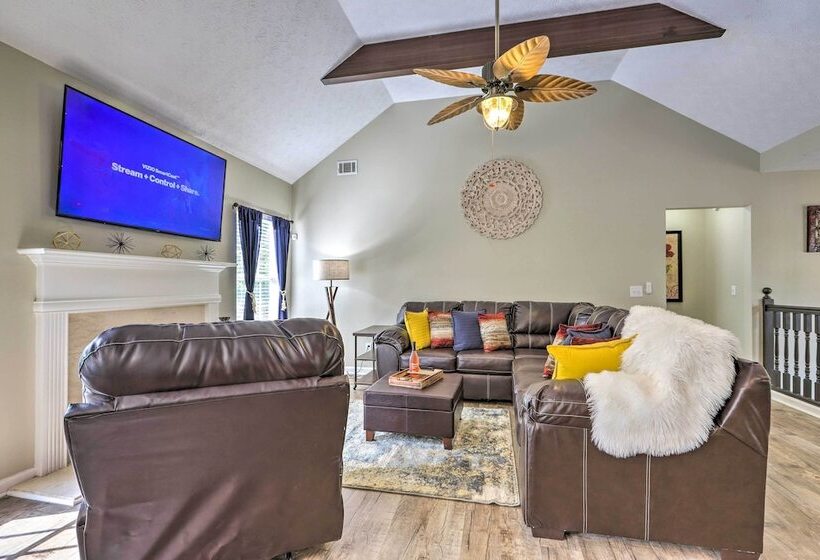 Charming Covington Home W/ Fire Pit + Game Room!