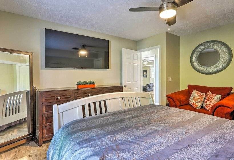 Charming Covington Home W/ Fire Pit + Game Room!