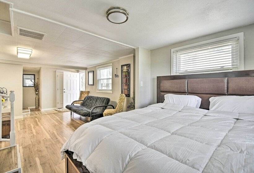 Charming Hampton Home < 2 Mi To Buckroe Beach