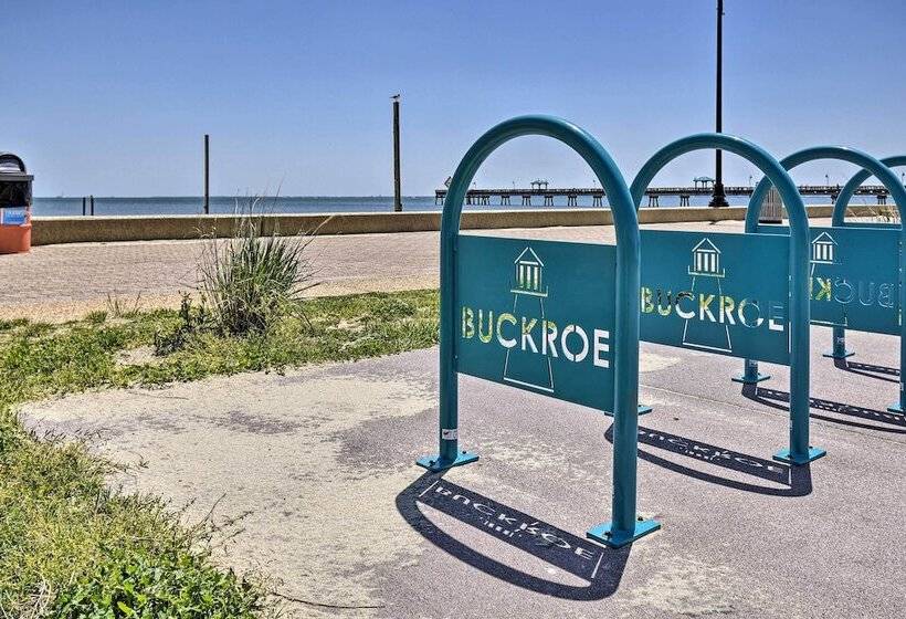 Charming Hampton Home < 2 Mi To Buckroe Beach