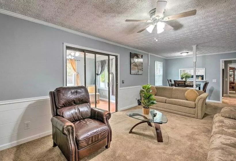 Charming Marietta Home ~ 7 Mi To Downtown!