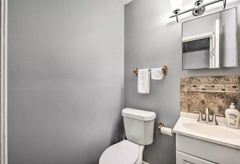 Charming Marietta Home ~ 7 Mi To Downtown!