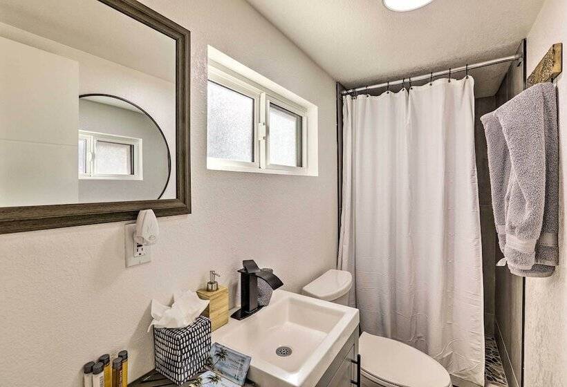 Cozy Zephyr Cove Cabin, Walk To Lake Tahoe!