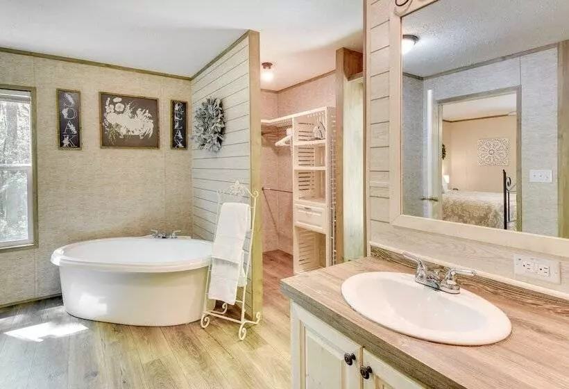 Creekside Sautee Nacoochee Home: 8 Mi To Helen!