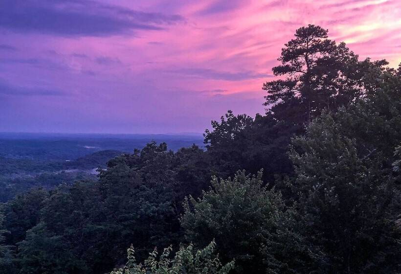 Eclectic Ranger Home W/ Mtn Views + Hot Tub!