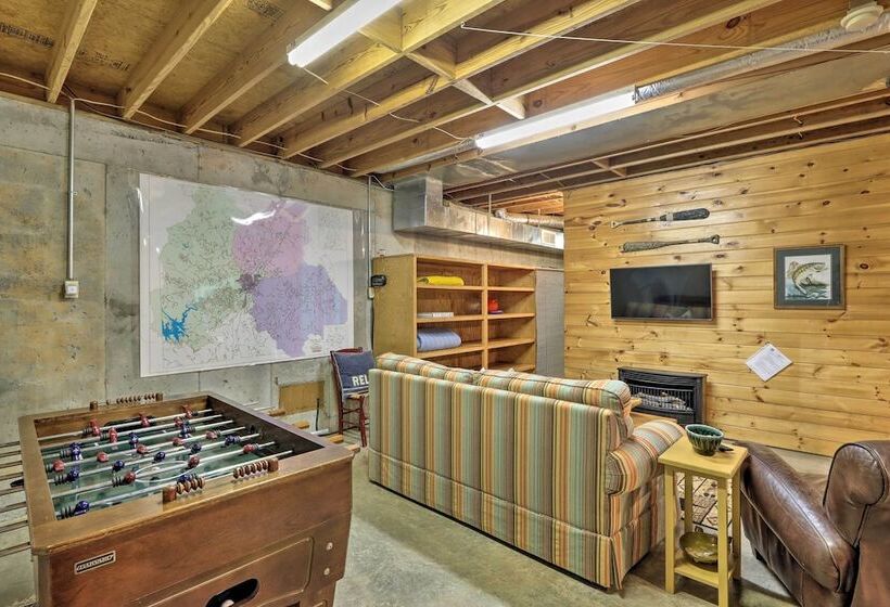 Happy Jack S Cabin  On River W/ Deck & Game Room!