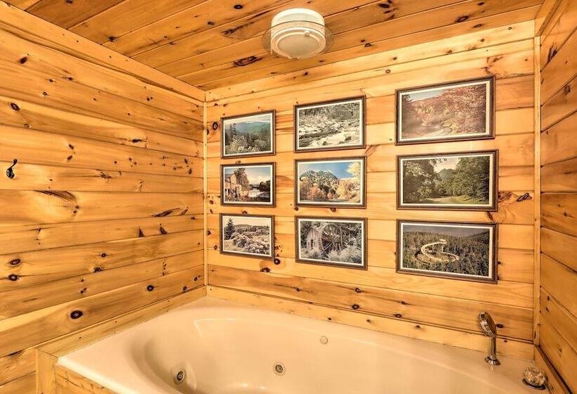 Happy Jack S Cabin  On River W/ Deck & Game Room!