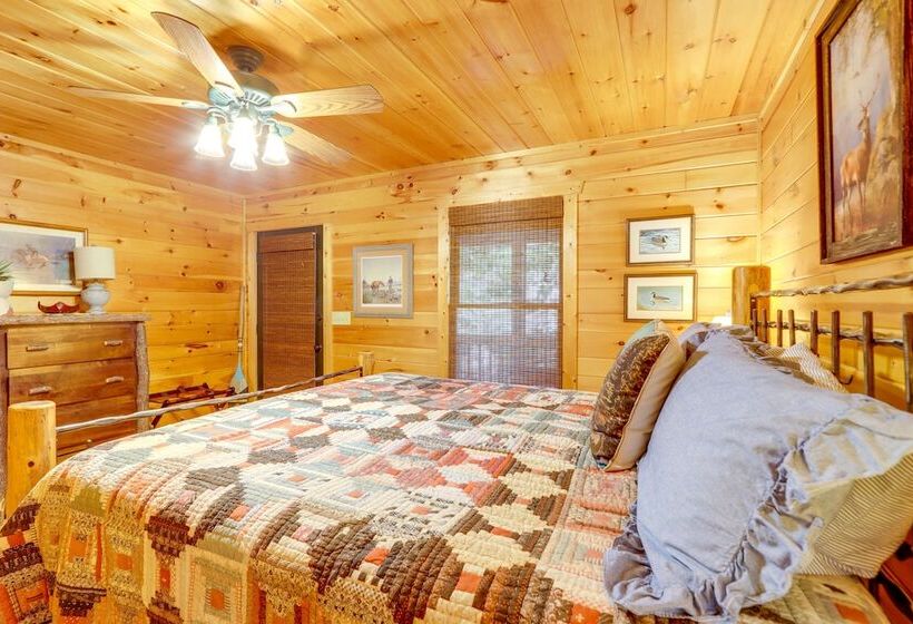 Happy Jack S Cabin  On River W/ Deck & Game Room!