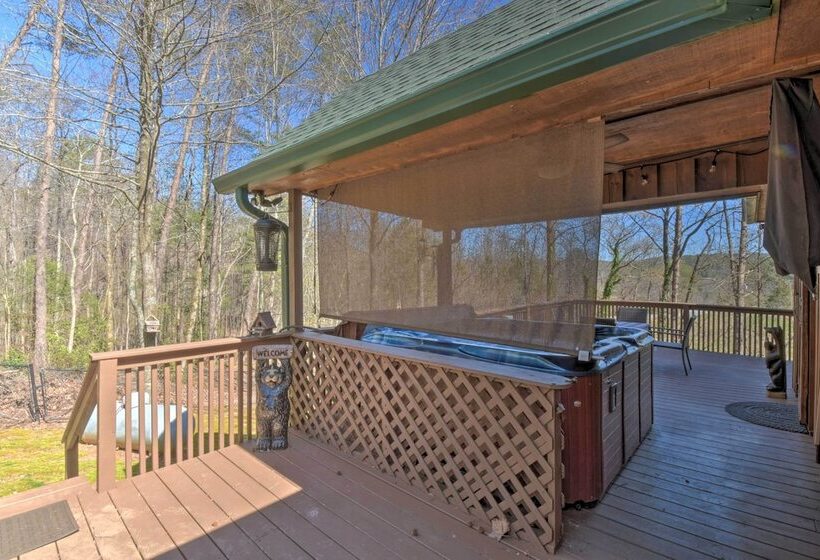 Helen Cabin W/ Deck & Hot Tub < 1/2 Mi To Main St