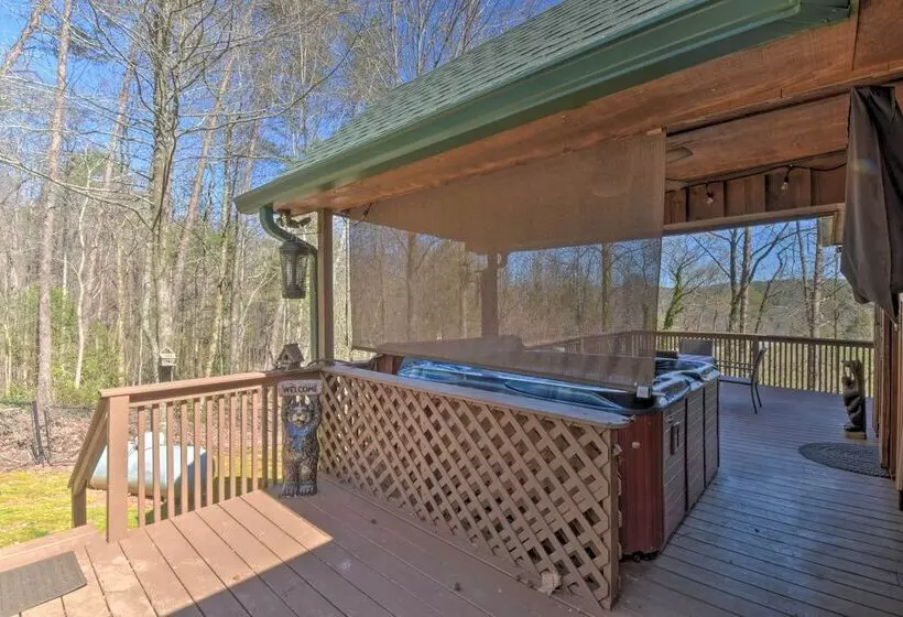 Helen Cabin W/ Deck & Hot Tub < 1/2 Mi To Main St