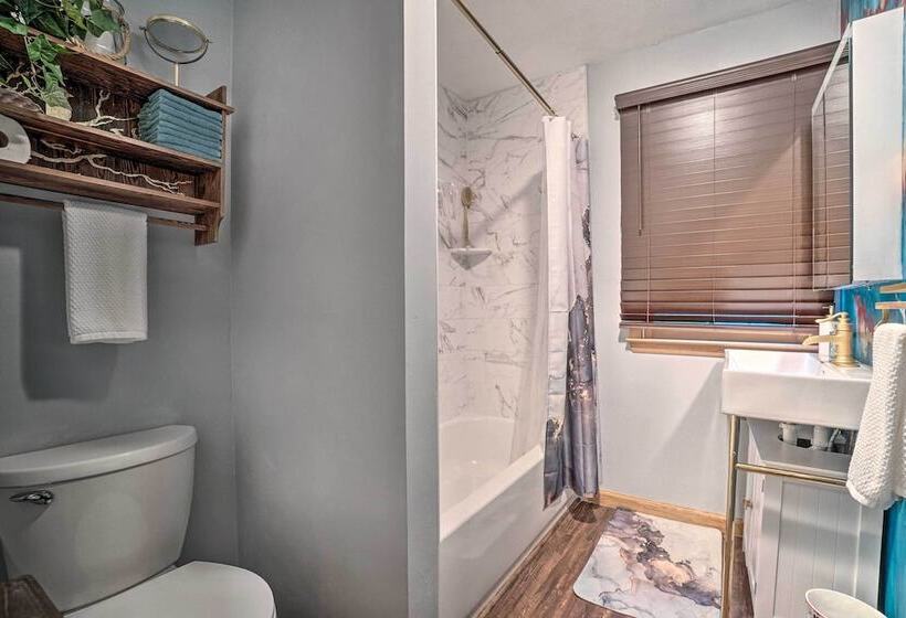 Idyllic Sky Valley Home W/ Pool & Hot Tub Access!