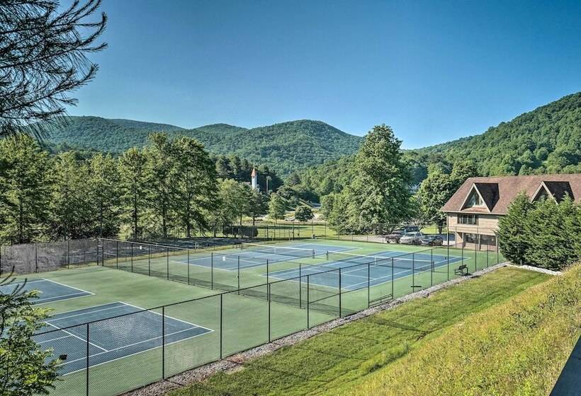 Idyllic Sky Valley Home W/ Pool & Hot Tub Access!