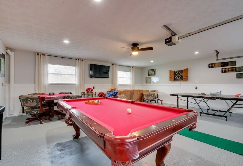 Idyllic Stockbridge Gated Escape W/ Views!