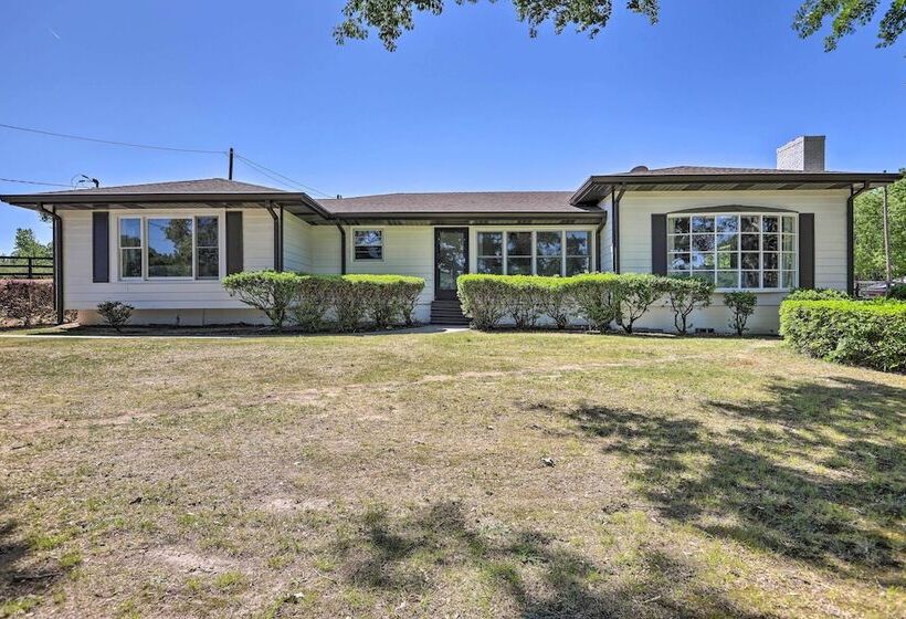 Idyllic Stockbridge Gated Escape W/ Views!