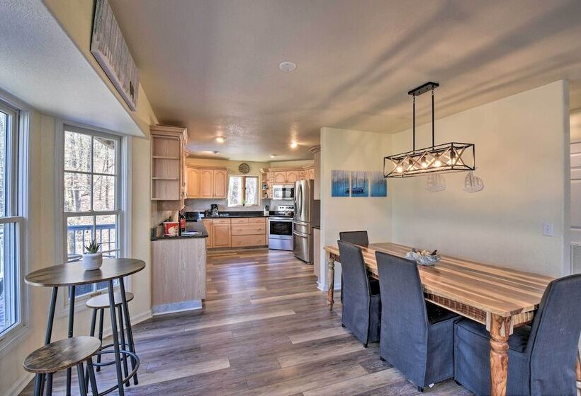 Inviting Sky Valley Home ~ 2 Mi To Mud Creek Falls