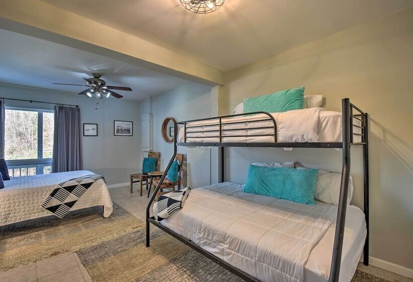 Inviting Sky Valley Home ~ 2 Mi To Mud Creek Falls