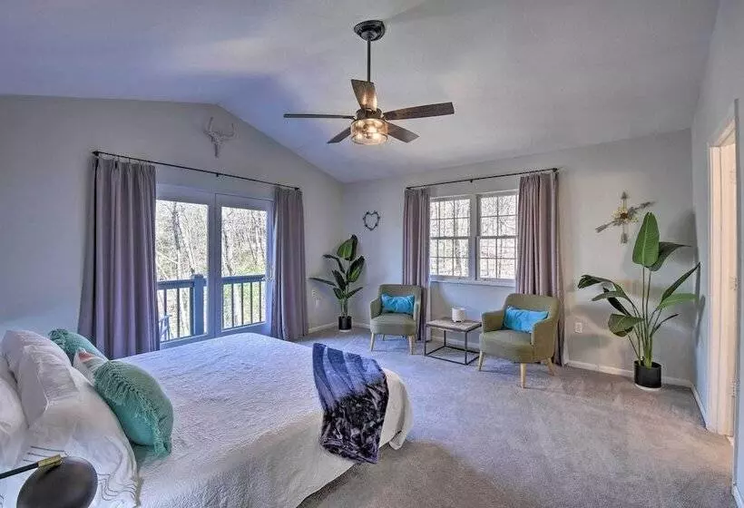 Inviting Sky Valley Home ~ 2 Mi To Mud Creek Falls