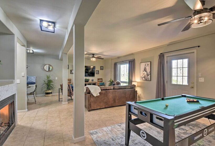 Inviting Sky Valley Home ~ 2 Mi To Mud Creek Falls