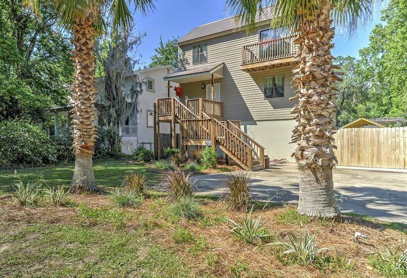 Isle Of Wight Tri Level Home W/ Private Boat Dock!