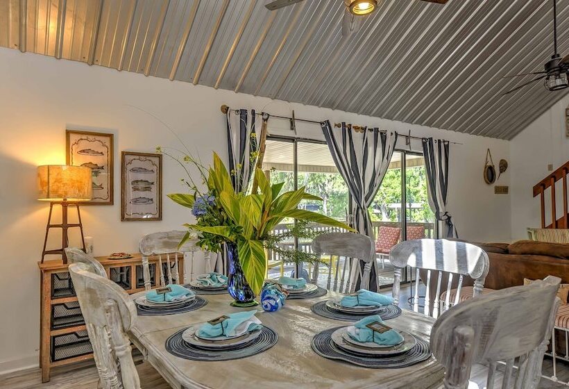 Isle Of Wight Tri Level Home W/ Private Boat Dock!