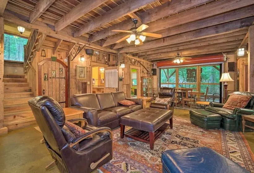 Jasper  7 Timbers  Cabin On 10 Acres W/ A Creek!