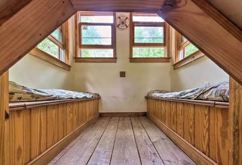 Jasper  7 Timbers  Cabin On 10 Acres W/ A Creek!