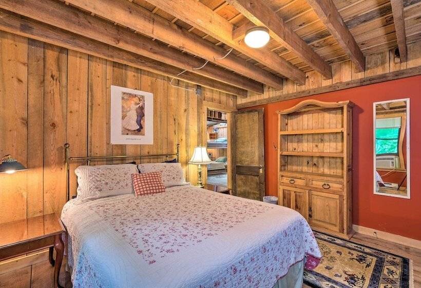 Jasper  7 Timbers  Cabin On 10 Acres W/ A Creek!