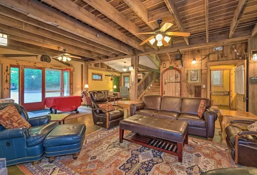 Jasper  7 Timbers  Cabin On 10 Acres W/ A Creek!