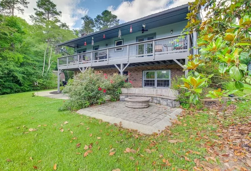 Kingston Home W/ Shared Pool   23 Mi To Lakepoint!