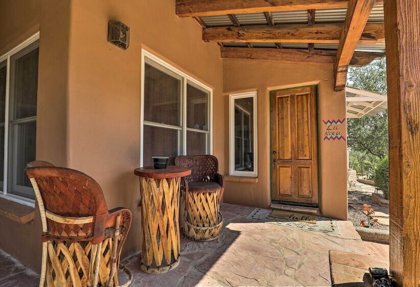 La Roca    Tucson Casita W/ Mtn View On 10 Acres!