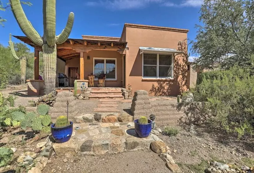 La Roca    Tucson Casita W/ Mtn View On 10 Acres!