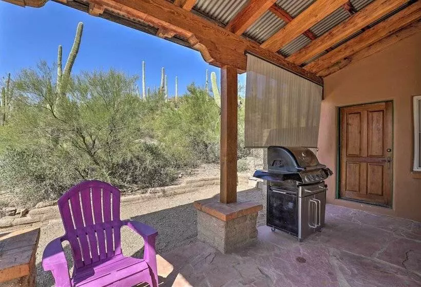 La Roca    Tucson Casita W/ Mtn View On 10 Acres!