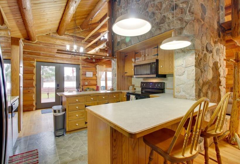 Lakefront Deerwood Home W/ Fire Pit & Grill!