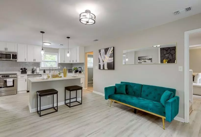Riverdale Retreat W/ Private Pool & Game Room!