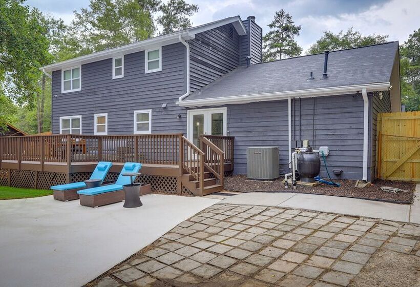 Riverdale Retreat W/ Private Pool & Game Room!