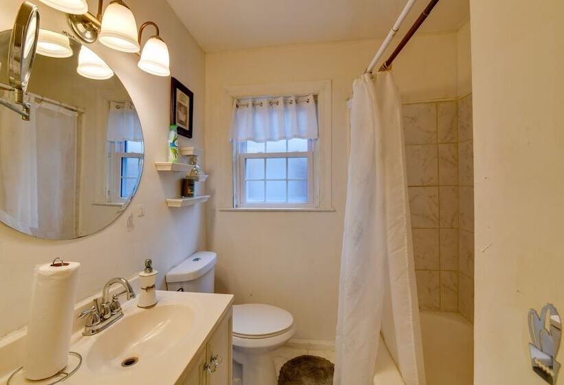 Memphis Vacation Rental, 7 Mi To Downtown!