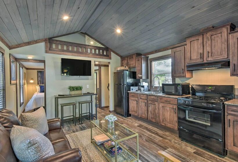 Morganton Tiny Home < 5 Mi To Blue Ridge Lake