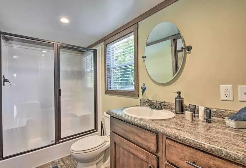 Morganton Tiny Home < 5 Mi To Blue Ridge Lake