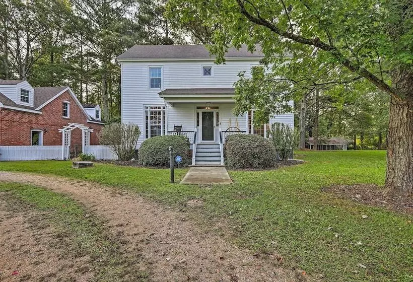 Newnan Retreat On 95 Acres: Hike, Bike & More