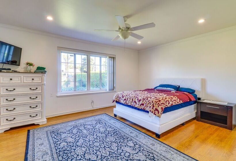 North Hills Home W/ Outdoor Entertaining Space