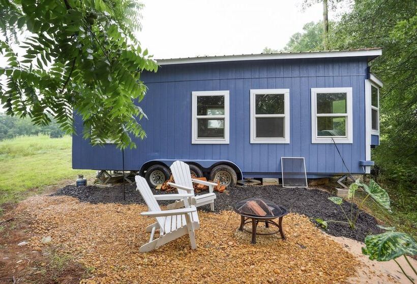 Pendergrass Tiny Home Cabin On Pond W/ Fire Pit!
